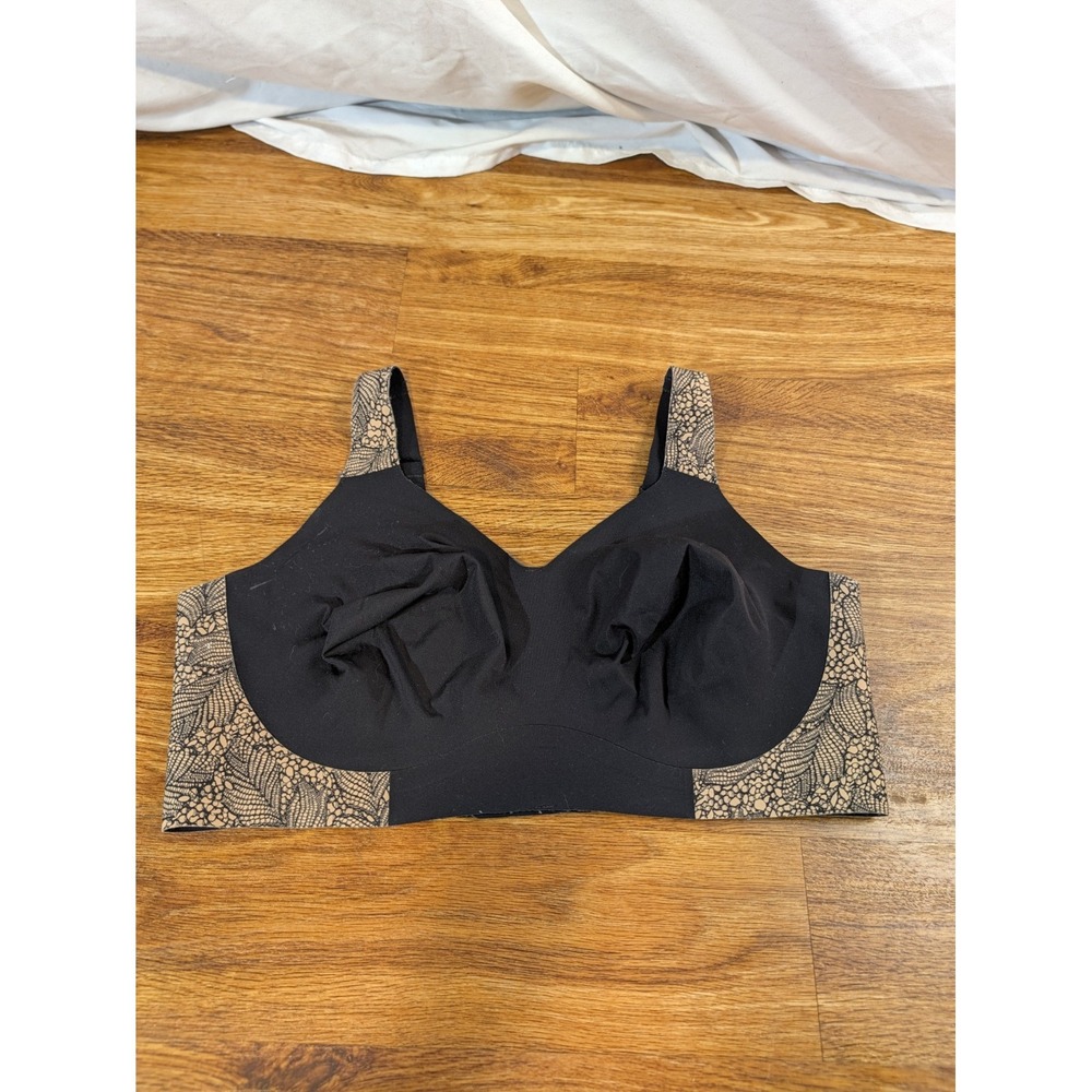 Evelyn & Bobbie  Beyond Bra Seamless Wirefree Bra EB Sz M Black Leopard No Pads
